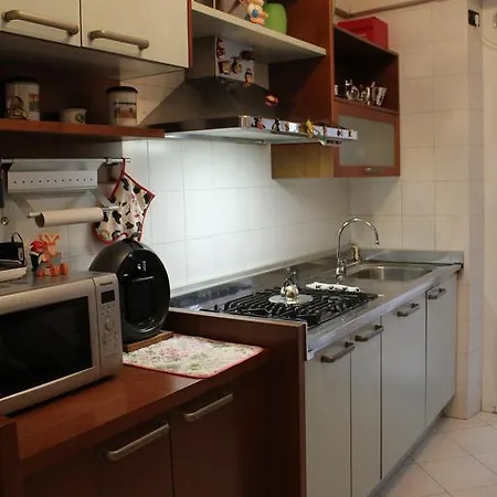 Down Town Apartman La Spezia